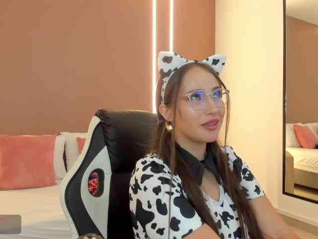sophia-martinezz webcam