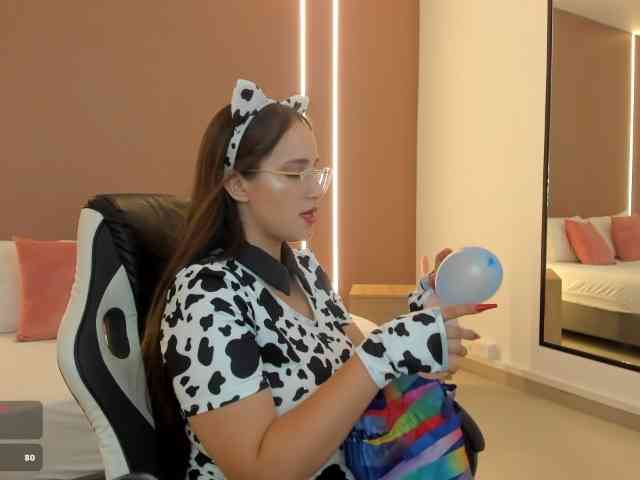 sophia-martinezz webcam
