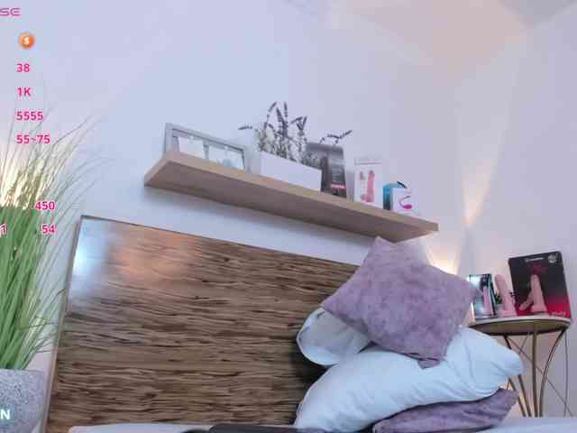 sophia-martinezz webcam