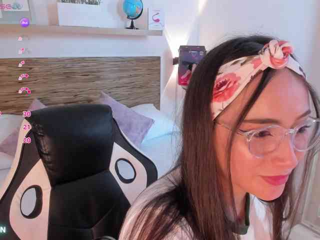 sophia-martinezz webcam
