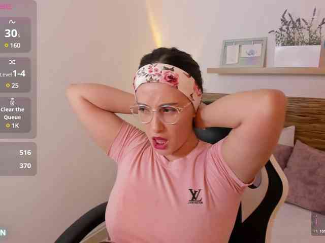sophia-martinezz webcam