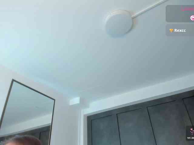 sophia-martinezz webcam