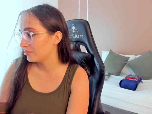 sophia-martinezz