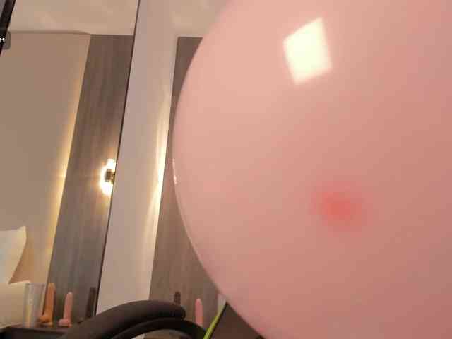 sophia-martinezz webcam