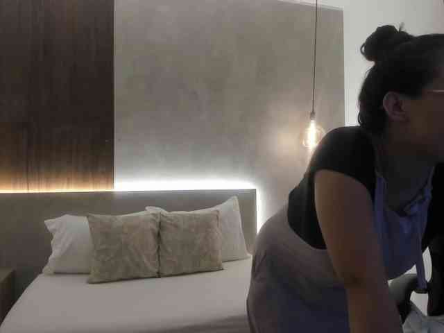 sophia-martinezz webcam