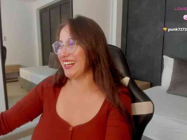 sophia-martinezz webcam