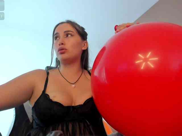 sophia-martinezz webcam