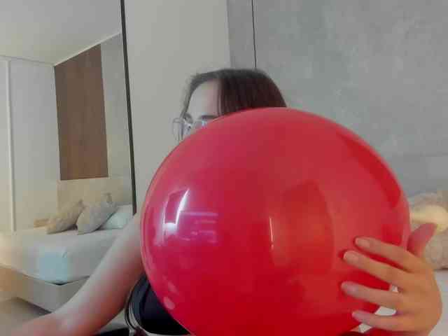 sophia-martinezz webcam