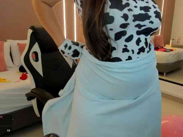sophia-martinezz webcam