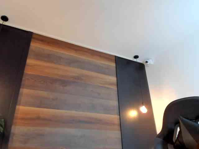 sophia-martinezz webcam