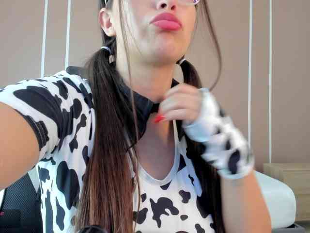 sophia-martinezz webcam