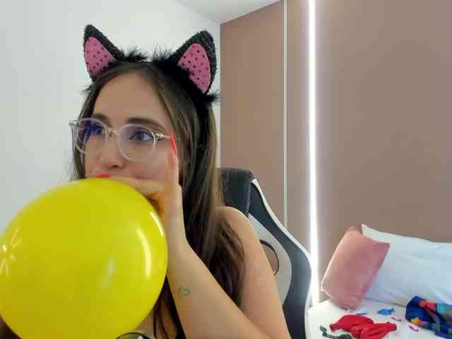 sophia-martinezz webcam