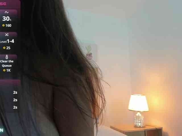 sophia-martinezz webcam