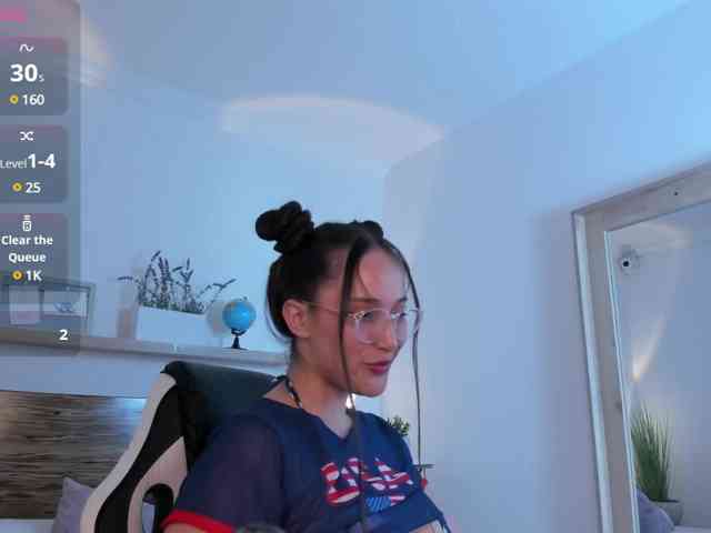 sophia-martinezz webcam