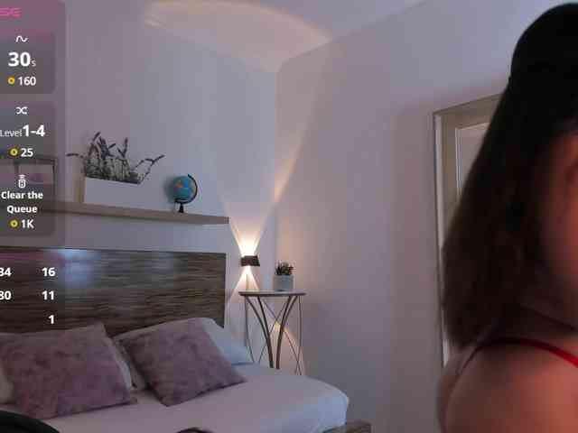 sophia-martinezz webcam
