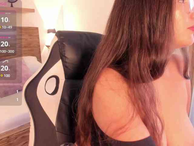 sophia-martinezz webcam