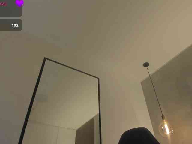 sophia-martinezz webcam