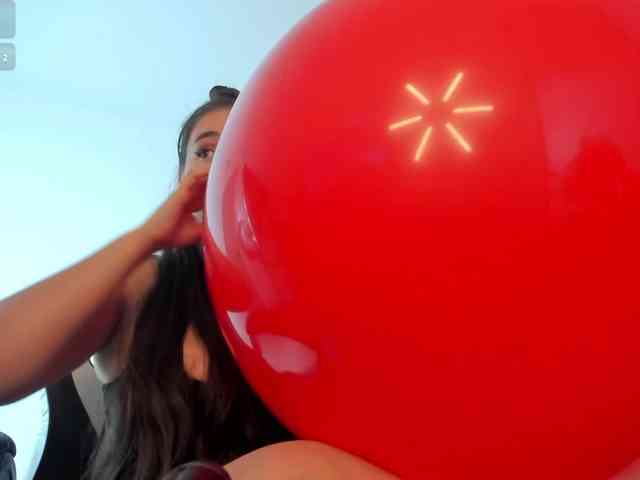 sophia-martinezz webcam