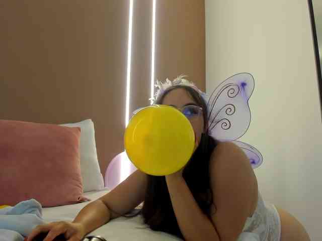 sophia-martinezz webcam