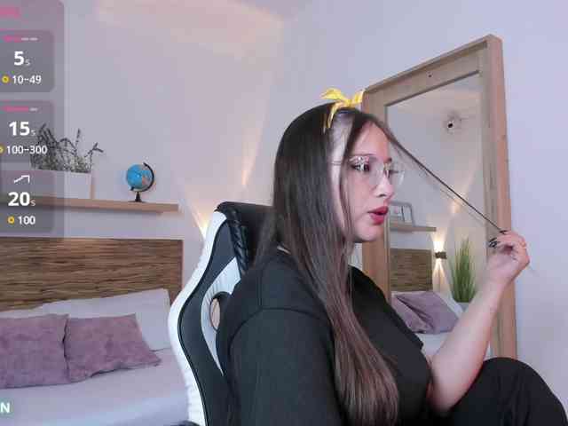 sophia-martinezz webcam