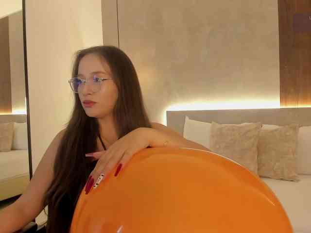 sophia-martinezz webcam