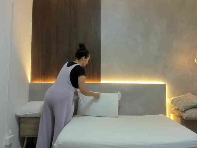 sophia-martinezz webcam