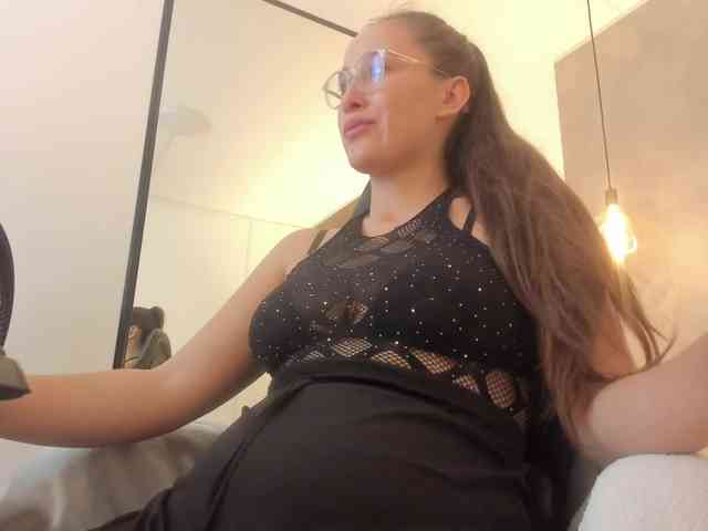 sophia-martinezz webcam