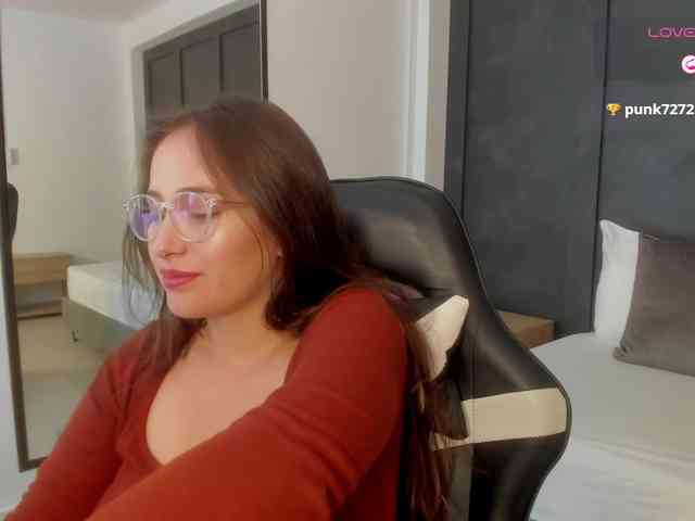 sophia-martinezz webcam