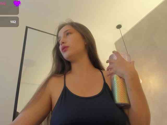 sophia-martinezz webcam