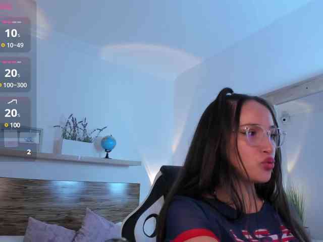 sophia-martinezz webcam