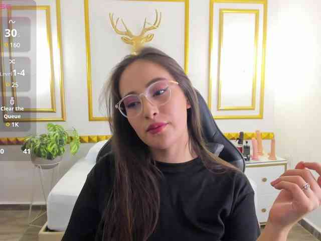 sophia-martinezz webcam