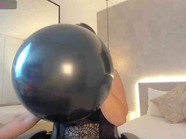 sophia-martinezz webcam