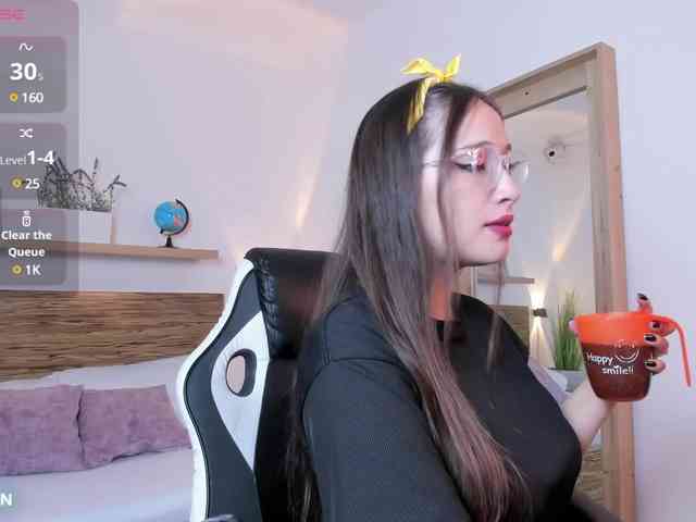 sophia-martinezz webcam