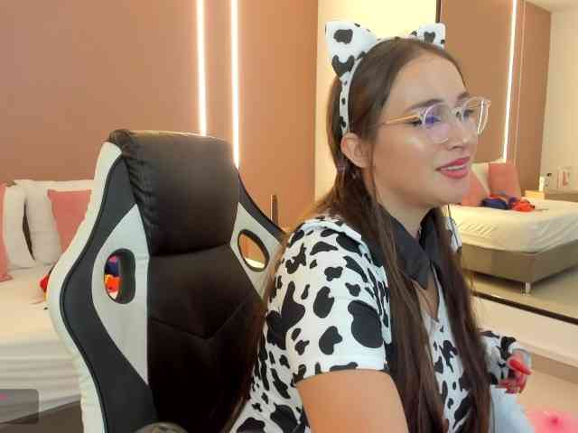 sophia-martinezz webcam