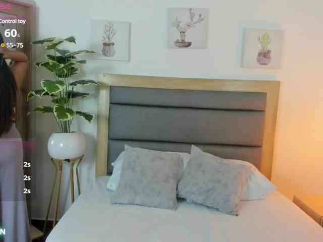 sophia-martinezz webcam