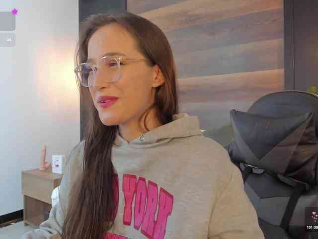 sophia-martinezz webcam
