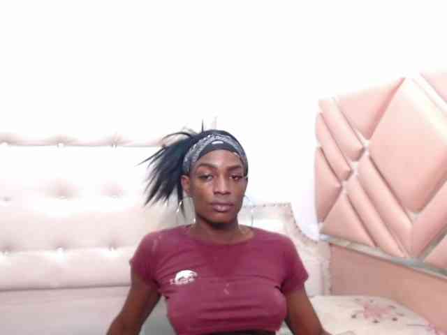 blackmistresscoc... Live Webcam on BongaCams