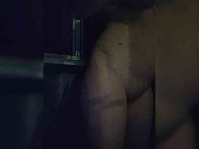 KiraKiss8 webcam