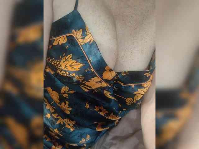 KiraKiss8 webcam