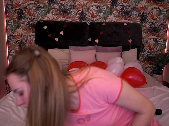 DivineJass's BongaCams show and profile