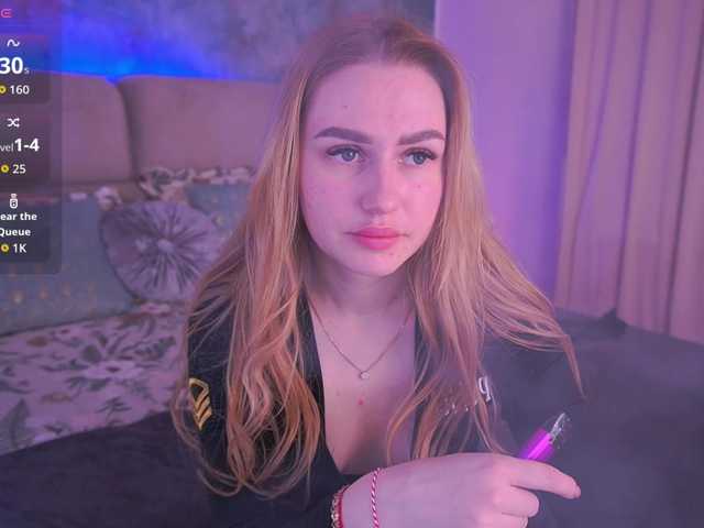 DivineJass's BongaCams show and profile