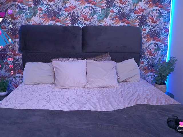 DivineJass's BongaCams show and profile