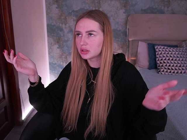 DivineJass's BongaCams show and profile