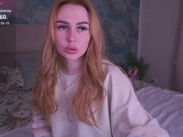 DivineJass's BongaCams show and profile