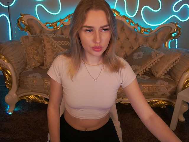  DivineJass chat room