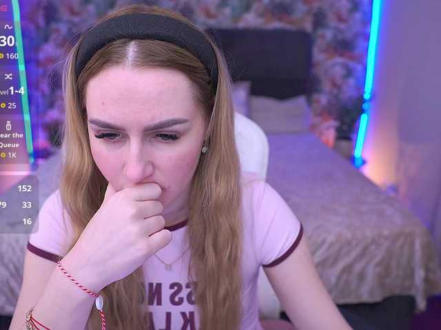 DivineJass's BongaCams show and profile