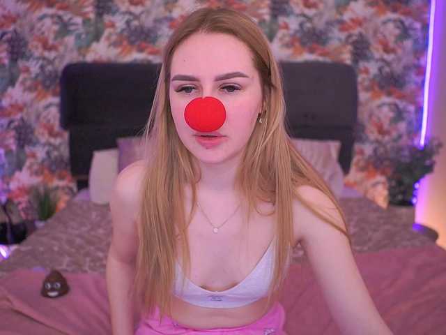 DivineJass's BongaCams show and profile