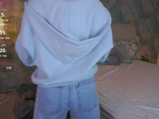 DivineJass's BongaCams show and profile