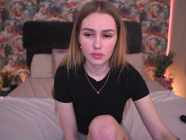 DivineJass's BongaCams show and profile