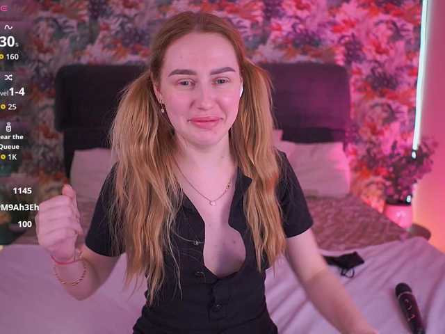 DivineJass's BongaCams show and profile